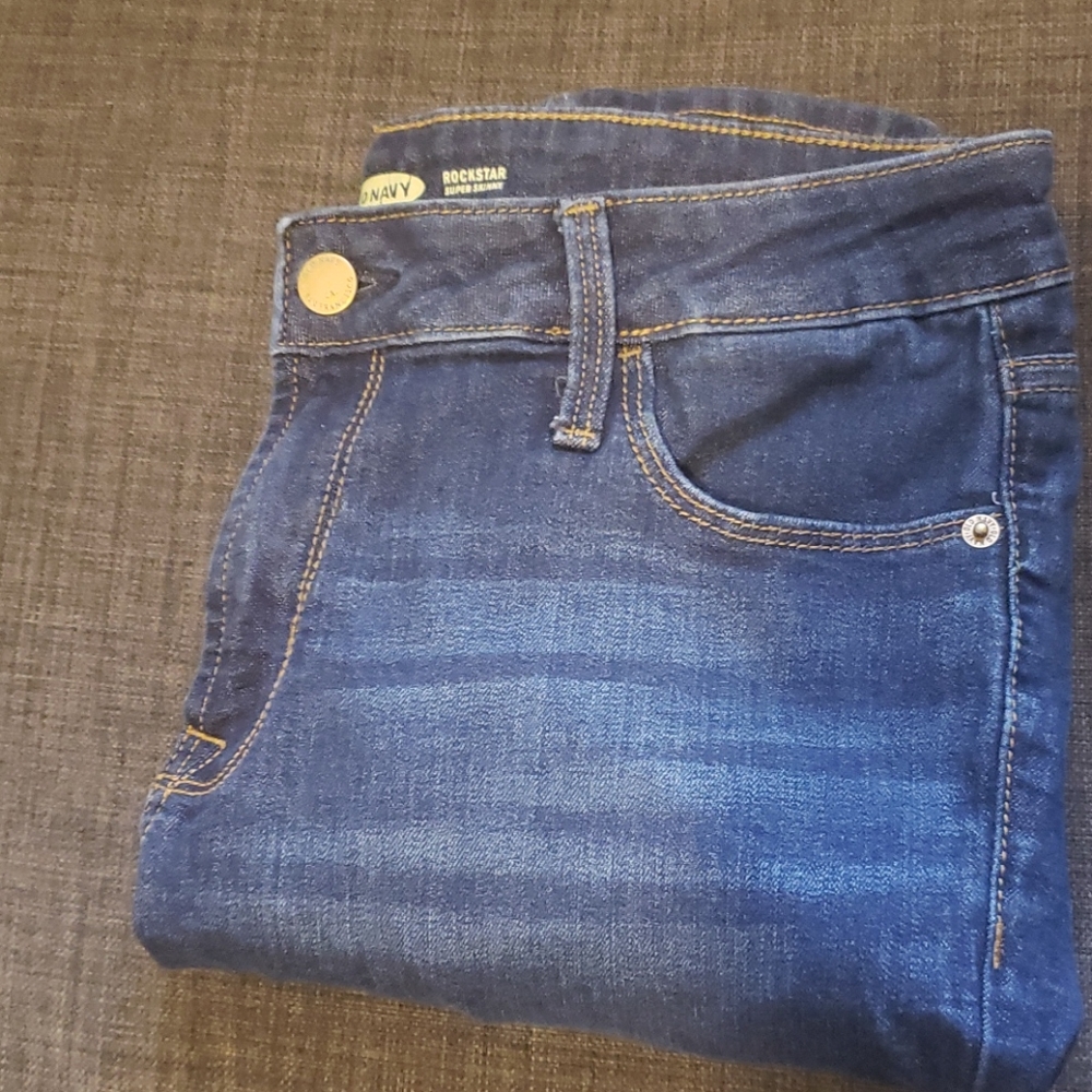 High waisted skinny jeans